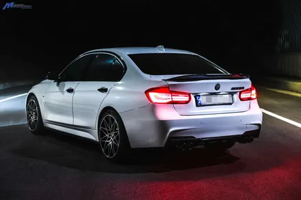 [BMW F30 330i] 부산 M퍼포먼스 풀카본 프론트립 디퓨져 장착 + 아우라에스 ARP 가변 듀얼배기 + BMW M4 컴페티션 19인치 휠 + PSM 카본 리어 스포일러 장착 / 부산 기장군