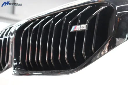 [BMW G30 M550i LCI] 타원형 카본 듀얼 머플러팁 M5 디퓨져 + 그릴 사이드립 장착 / 부산 기장군