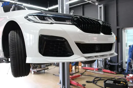 [BMW G30 M550i LCI] 타원형 카본 듀얼 머플러팁 M5 디퓨져 + 그릴 사이드립 장착 / 부산 기장군