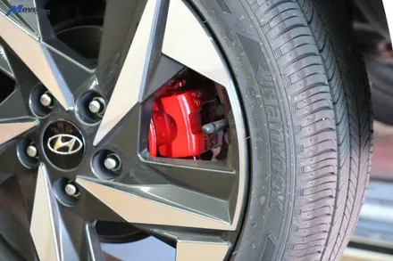 XG2P 브레이크 튜닝 / 캘리퍼 레드 도색 / 현대 / 아반떼 (CN7) / 부산 기장군