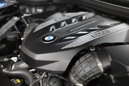 [BMW X5 M50i] 새차 길들이기 후 지크레이싱 엔진오일 4륜구동 디퍼런셜 오일 교환 수입차 오일 교환 정비샵 / 부산 기장군
