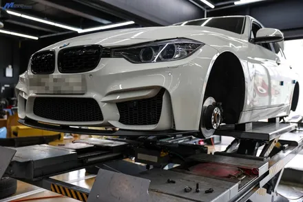 [BMW F30 320i] M4 CS 스타일 19인치 PCD 120 5홀 휠 타이어 교환 / 부산 정관 BMW 19인치 M763 휠 / 휠 인치업 무브모터스 / 부산 기장군