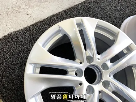 자동차휠긁힘 크롬휠 부식 휠복원 벤츠 E350 17인치 순정휠 복원 후기 / 전주시 덕진구