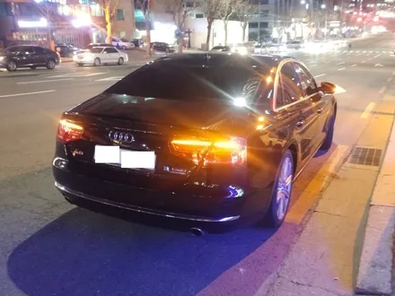 AUDI A8 차량에 최적화된 HDMI고화질 네비매립 \