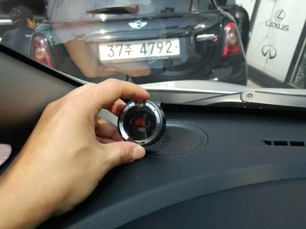주행중 운전자의 안전은 기본이고 경비절감에 효과를 볼 수 있는 Mobileye630 K3차량에 장착. / 서초구 서초동