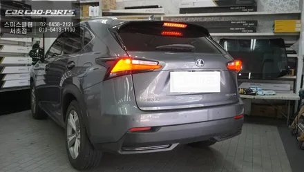 렉서스NX300h 순정 모니터에서 티맵, 카카오맵을 연동해서 사용할 수 있는 카플레이 모듈 매립. / 서울 서초, 반포, 강남