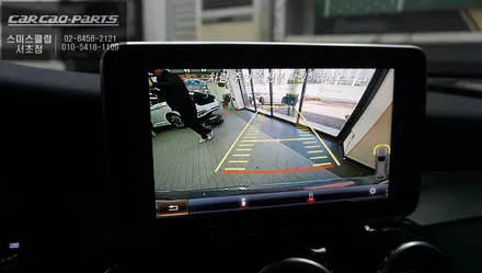 벤츠GLC220D차량 순정 디스플레이 화면에서 스마트폰과 연동해서 안드로이드 오토및 애플 카플레이 기능 구현. / 서울 서초, 반포, 강남