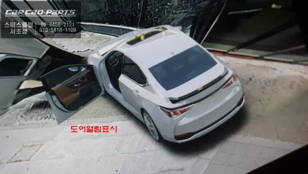 7.5세대 렉서스ES300h차량 터치 연동과 고화질 연동! 순정다운 시스템을 자랑하는 3D어라운드뷰. / 서울 서초, 반포, 강남