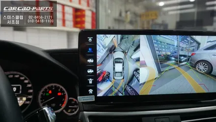 벤츠E300차량 12.3인치 에스플레이 안드로이드 모니터와 3D어라운드뷰 기능 그리고 측후방센서 안전옵션 튜닝. / 서초구 서초동