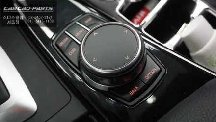 BMW 3GT 충돌 사고 예방을 위한 어라운드뷰 주차옵션과 뒷자리 동승객 배려을위한 6단 열선시트. / 서울 서초, 반포, 강남