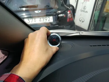 주행중 운전자의 안전은 기본이고 경비절감에 효과를 볼 수 있는 Mobileye630 K3차량에 장착. / 서초구 서초동