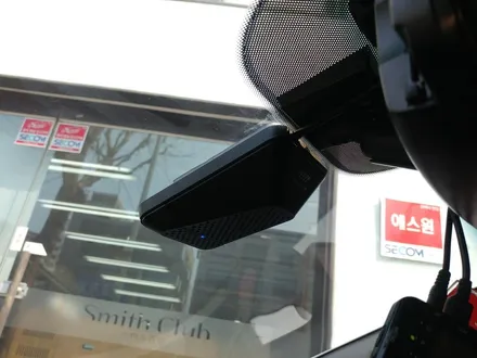 주행중 운전자의 안전은 기본이고 경비절감에 효과를 볼 수 있는 Mobileye630 K3차량에 장착. / 서초구 서초동