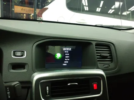 VOLVO S60 프리미엄 셋탑형 네비 \