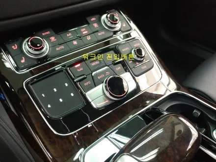차량 손상이없고 순정버튼으로 조수석시트를 제어하는 캔워크인 아우디A8차량에 장착!!! / 서초구 서초동
