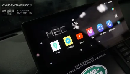 디스커버리 스포츠 차량 8.8인치 고화질 LCD가 탑재가 된 M2C-8800 안드로이드 올인원. / 서울 서초, 반포, 강남