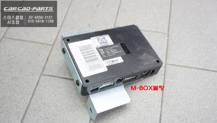 미니 컨트리맨 M-BOX모듈 탈거 후 주차라인 연동되는 인터페이스 모듈로 교환후 후방카메라 연동. / 서울 서초, 반포, 강남