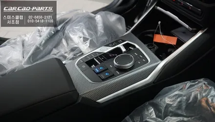 2026년식 BMW320i차량 운전석, 조수석 순정 느낌 그대로 통풍시트 편의옵션 장착. / 서초구 서초동