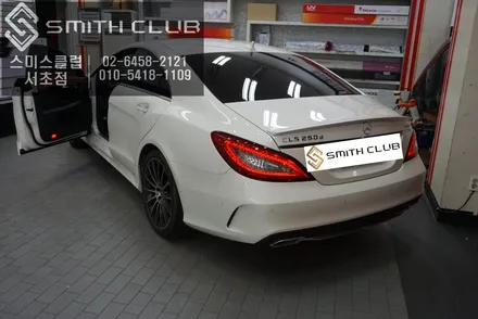 Benz CLS250D RGB엠비언트라이트 튜닝및 아틀란3D맵이 탑재가 된 BF600G 네비게이션 연동. / 서울 서초, 반포, 강남
