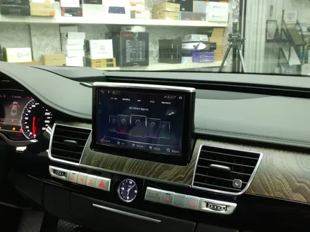 AUDI A8 HDMI 고해상도 아이나비X1 CUBE 셋탑형 순정터치 연동. / 서초구 서초동