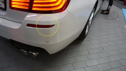 BMW 520d 측후방 충돌을 예방하는 측후방센서와  BMW전용 광각미러 작업으로 안전하게 주행하세요. / 서울 서초, 반포, 강남
