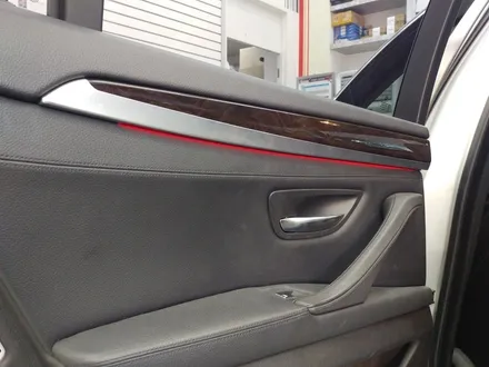 BMW520D 실내 튜닝의 끝판왕!!! 엠비언트라이트 튜닝작업. / 서초구 서초동
