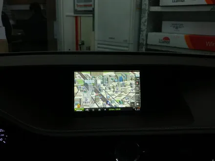 LEXUS ES300h차량에 HDMI고화질 네비매립 \