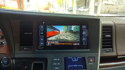 내 차량 360도 상황을 한눈에 파악하다~~~사각지대 탈출에 탁월한 효과 도요타 시에나 360도 옴니뷰 순정연동. / 서초구 서초동