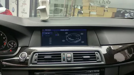 네비게이션 터치연동은 기본...순정HUD와 아틀란3D맵 연동이 가능한 N-LINK2 셋탑형 네비 BMW528I순정과 연동. / 서울 서초, 반포, 강남