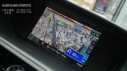 렉서스ES300h차량 순정 모니터에서 스마트폰처럼 어플 구현이 가능한 M2C-200A셋탑 매립시공. / 서울 서초, 반포, 강남