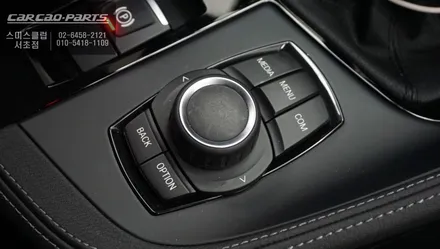BMW X2차량 순정 6.5인치 모니터와 스마트폰 연동! 티맵, 카카오맵을 음성과 조그다이얼로 제어되는 카플레이 매립. / 서울 서초, 반포, 강남