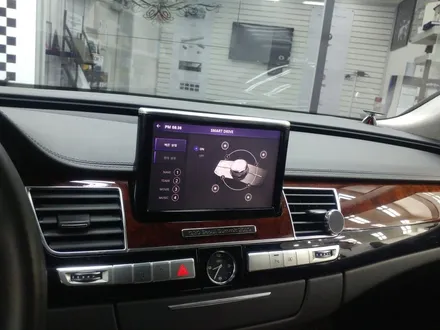 AUDI A8 차량에 최적화된 HDMI고화질 네비매립 \