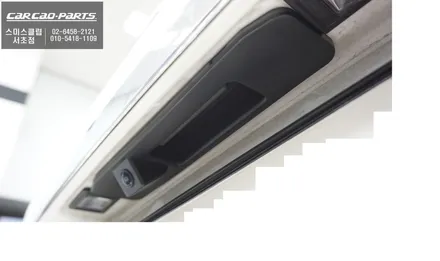 벤츠GLE350차량에 순정답게 시공되는 2D슈퍼뷰 어라운드뷰 제품과 조수석 시트를 제어하는 캔워크인 시스템. / 서울 서초, 반포, 강남