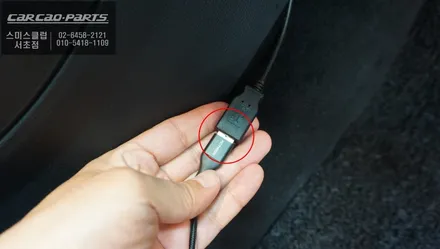순정배선 손상없는 짹바이짹 시공! 벤츠CLA200D 카플레이 모듈과 후방카메라 패키지 시공. / 서울 서초, 반포, 강남