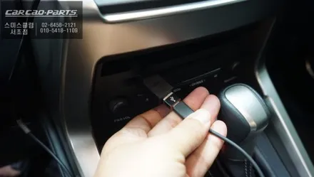 렉서스NX300h 순정 모니터에서 티맵, 카카오맵을 연동해서 사용할 수 있는 카플레이 모듈 매립. / 서울 서초, 반포, 강남