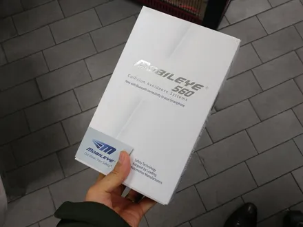 오피러스 차량에 지능형 차량충돌 경고시스템 Mobileys와 측후방센서 튜닝작업. / 서초구 서초동