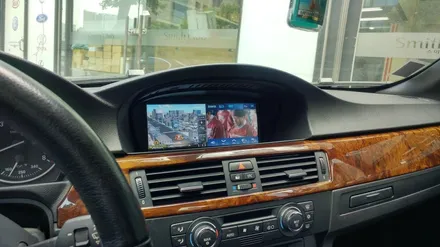 직수입 BMW328I차량에 빠른길을 안내해주는 아틀란3D맵이 탑재가 된 A클래스셋탑2 순정모니터 터치연동 구현. / 서초구 서초동