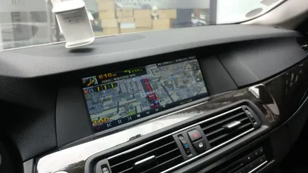 네비게이션 터치연동은 기본...순정HUD와 아틀란3D맵 연동이 가능한 N-LINK2 셋탑형 네비 BMW528I순정과 연동. / 서울 서초, 반포, 강남