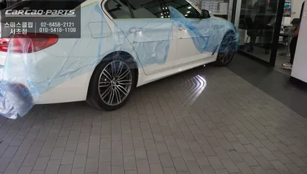 BMW G30차량 카펫라이트 기능 구현을 위한 4색 변경이 가능한 엔젤윙라이트 튜닝. / 서울 서초, 반포, 강남