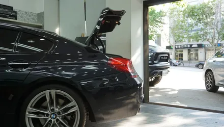 고급세단 BMW640D차량에 꼭 있어야 할 전동트렁크 편의옵션 시공. / 서울 서초, 반포, 강남