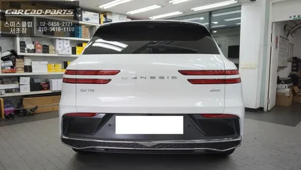 제네시스GV70차량 특별한 고급옵션! 도어를 당겨주는 카카오파츠 고스트도어 에스클로징 장착. / 서초구 서초동