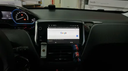 PEUGEOT 2008 스마트한 네비게이션 \