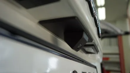 JEEP 레니게이드 순정모니터와 연동이 가능한 화질이 좋은 후방카메라 장착. / 서울 서초, 반포, 강남