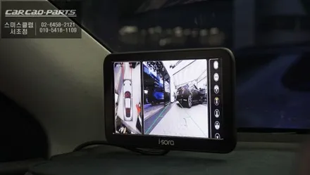 테슬라 모델Y 고화질 AHD모니터와 탑뷰영상으로 주변 장애물을 볼 수 있는 3D어라운드뷰 조합. / 서울 서초, 반포, 강남