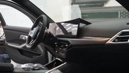 2026년식 BMW320i차량 운전석, 조수석 순정 느낌 그대로 통풍시트 편의옵션 장착. / 서초구 서초동
