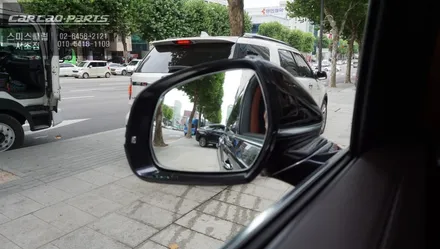 벤틀리 벤테이가 차량에 광각미러 작업으로 넓은 시야를 확보하자 벤틀리 광각미러 튜닝 카카오파츠 / 서울 서초, 반포, 강남