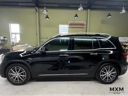 벤츠 glb35amg 차량 외부에 있는 크롬몰딩들 없애보았습니다. 벤츠크롬죽이기 glb크롬죽이기 glb랩핑 glb전체랩핑 파주랩핑 운정랩핑 월롱랩핑 문산랩핑 일산랩핑 벤츠전체랩핑 / 파주 덕은리