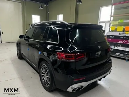 벤츠 glb35amg 차량 외부에 있는 크롬몰딩들 없애보았습니다. 벤츠크롬죽이기 glb크롬죽이기 glb랩핑 glb전체랩핑 파주랩핑 운정랩핑 월롱랩핑 문산랩핑 일산랩핑 벤츠전체랩핑 / 파주 덕은리