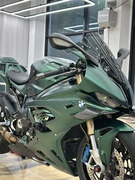 S1000RR 무광 크롬 다크그린 전체랩핑. 김포 인천 바이크에 변화를 주는 가장 확실한 방법. / 경기 김포