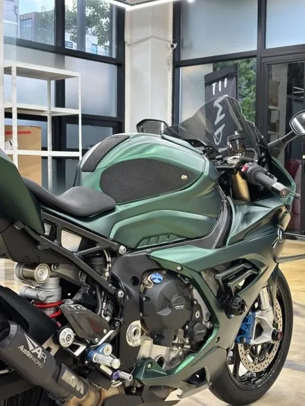 S1000RR 무광 크롬 다크그린 전체랩핑. 김포 인천 바이크에 변화를 주는 가장 확실한 방법. / 경기 김포