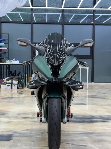 S1000RR 무광 크롬 다크그린 전체랩핑. 김포 인천 바이크에 변화를 주는 가장 확실한 방법. / 경기 김포